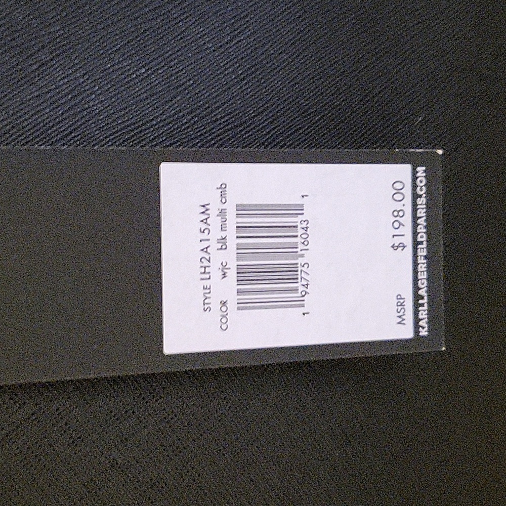 Gorgeous Black Karl Tote Bag ๐SOLD - Picture 4 of 11